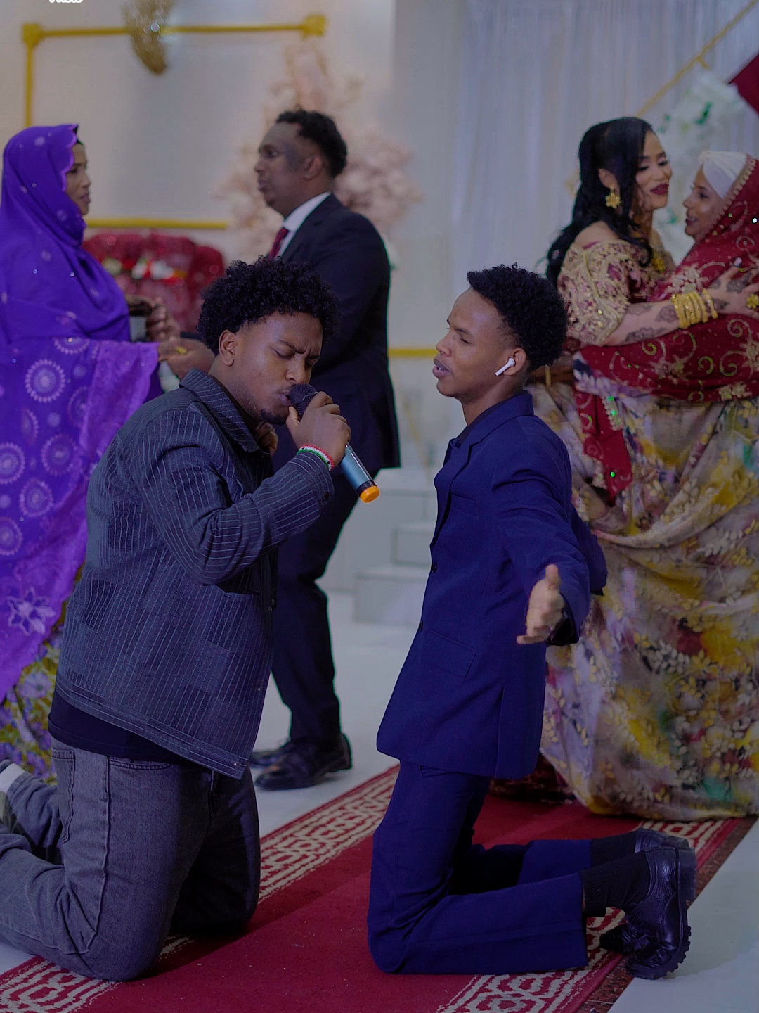 heesti hooyada zaki amar #parisdigitalphoto #foryoupage #photography #weddingdess #virelvideo #amalasalburco #GALMUDUG #amal #studio #asal #sawirle #arab #tiktok #photo #virel #fpy #fypシ #ParisDigitalPhoto #photogra