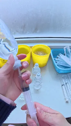 #Nurse #medecine #serum 