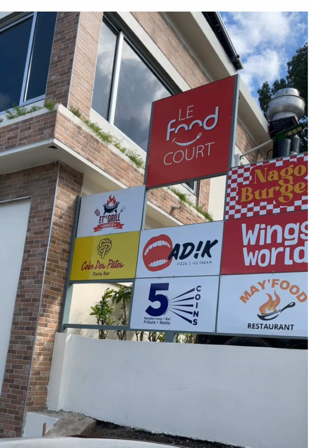 Le Food Court Grand Opening Vlog✨🌮  Definitely check out @MAY'FOOD RESTAURANT 🔥🔥 @Elexa's 🩷  #lefoodcourttahiti #mayfoodresto #haitiantiktok #creatorsearchinsight #vloghaiti 