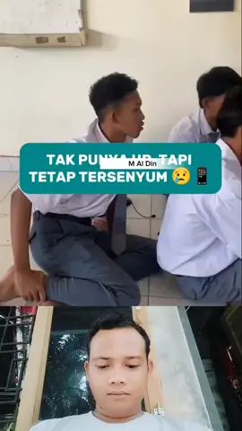 Tak punya hp,tapi tetap tersenyum 🥲📱 #fyp #swordofjustice #soj #sojgloballaunch 