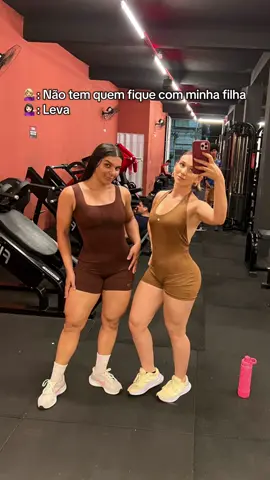 Eu amo essa minha rede de apoio 😮‍💨❤️ . . #maefitness #gym #fy #amigadetreino #academia