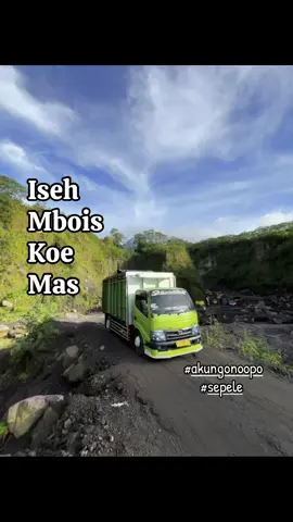 tenin mas😀                                                          #fyp #sepele #trukpasirmerapi #akungonoopo 