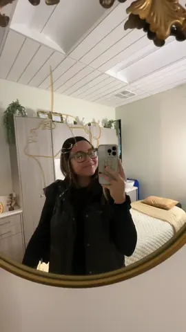 The very best massage in North Jersey hands down!! ✨💆🏽‍♀️  📍Anassa Beauty & Spa by Adriana Guevara in Midland Park  #Massage #Therapy #Spa #NewJersey #HealthAndWellness 