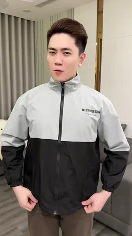 Áo khoác gió phối 2 màu Rico M