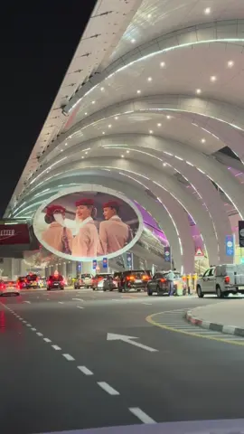 DXB Terminal 3 ✈️🇵🇰🇦🇪🇬🇧 #dubai🇦🇪 #uk #fyp #foryoupage #fyppppppppppppppppppppppp 