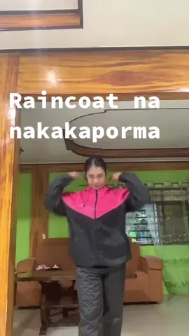 Eto yung Raincoat na parang jacket na din 😍😍 Super ganda ., nakakaporma talaga ., #raincoat 