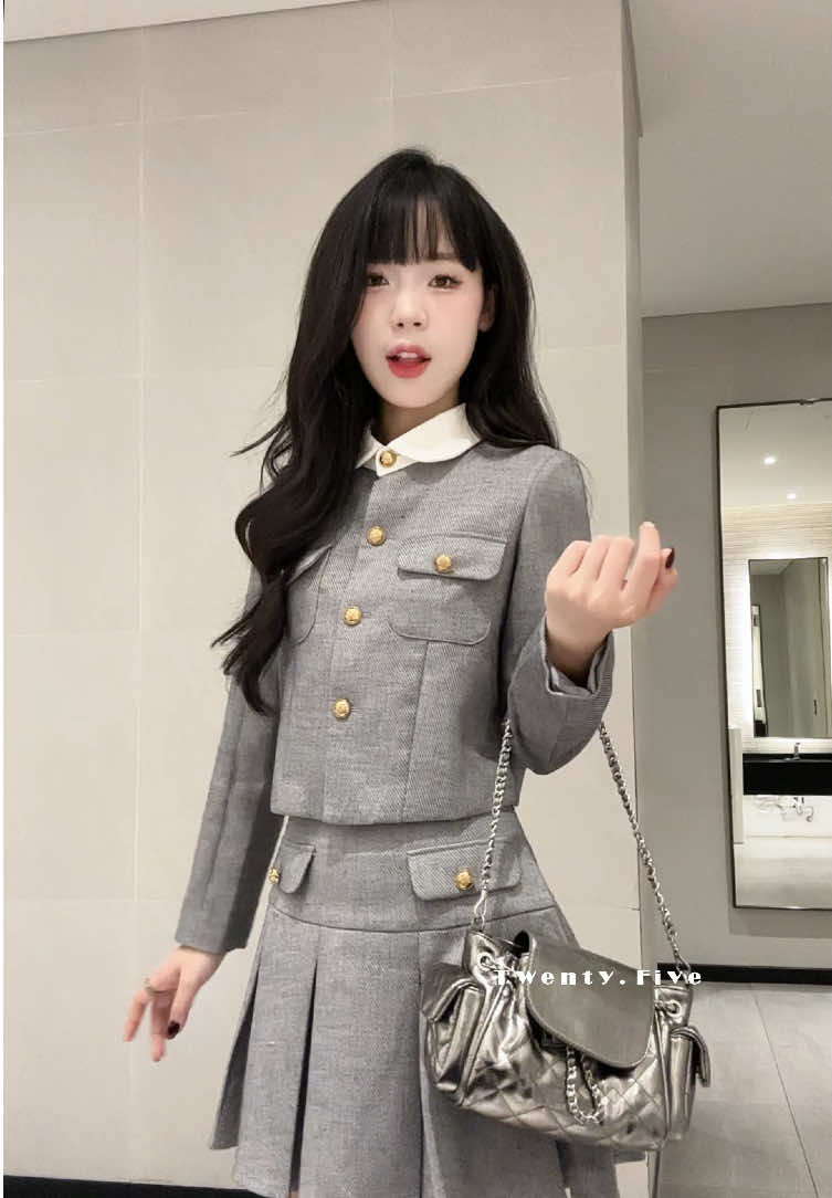 Lên ngay outfit đi chill cuối tuần thôi nàng ơiii ☕️🥰  #twentyfivedesign #twentyfiveofficial #settieuthu #setdothudong #moingaymotoutfit 