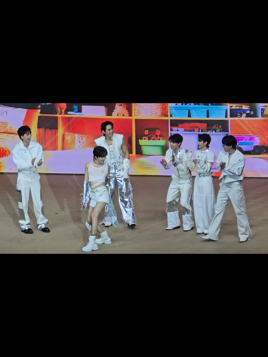 เอาจริงดิ 🤣 #maxkybas1stfm #foreveryou  #cooheart #pondponlawit #bbverpj 