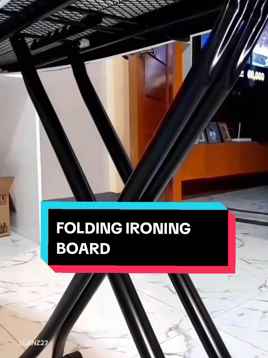 #foldingironingboard #foldableironingboard #spacesaving #homehacks #tiktokfinds 