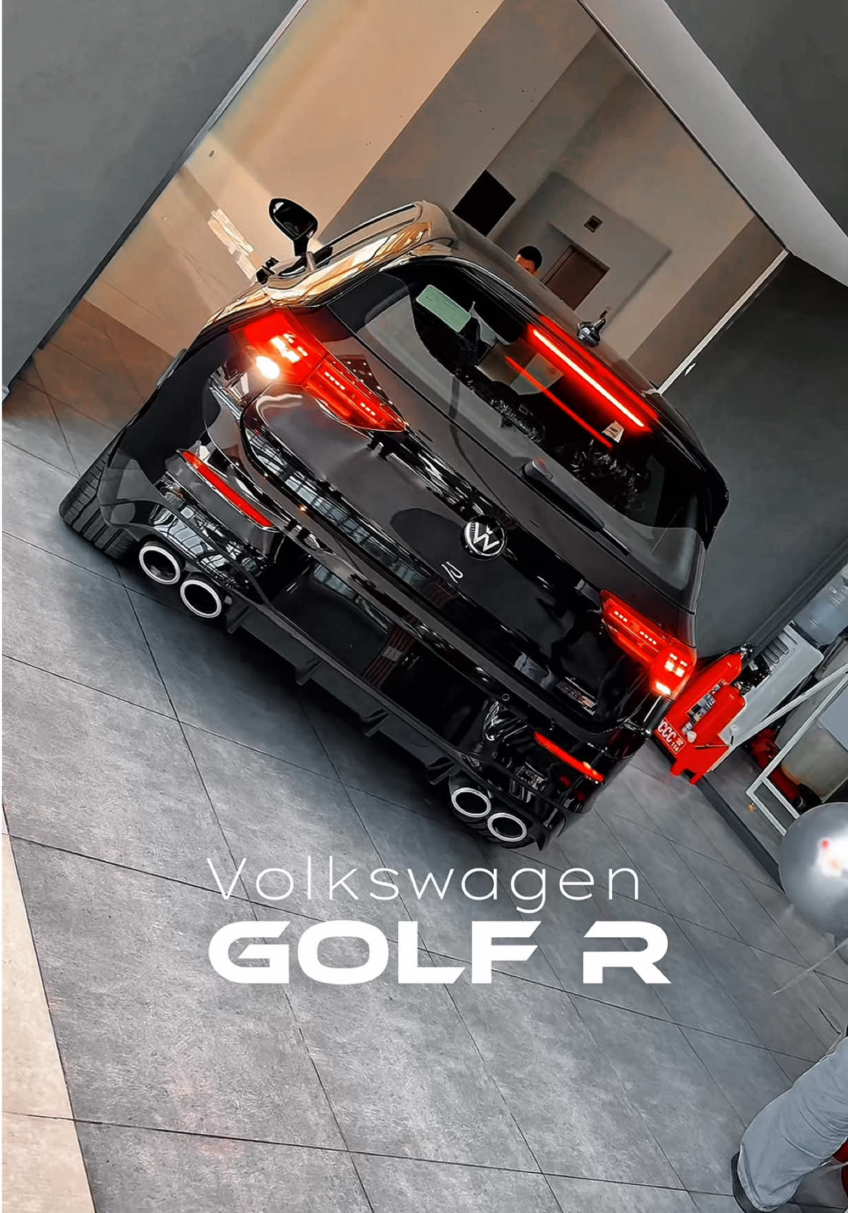 Volkswagen Golf R  #vwmiennam #vw #vwgolf #viral #golfr 
