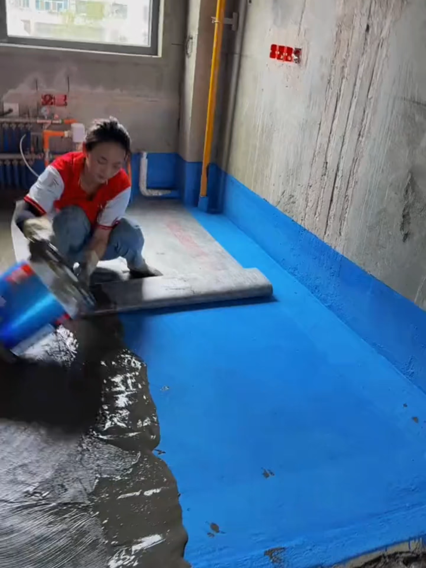 I'd like to know how you waterproof your bathrooms?#waterproofing #Waterproofmembrane #Waterproofcompetition #Waterproofrepair #waterproofingmembrane