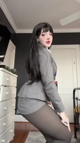 spot the ghost game I’m wearing a skort tt #sua #alnst #alnstau #suacosplay #alsntcosplay 