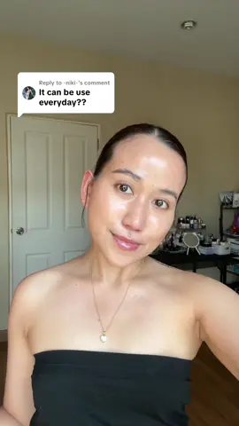 Replying to @⋆niki⋆  my skin looks good than ever! 