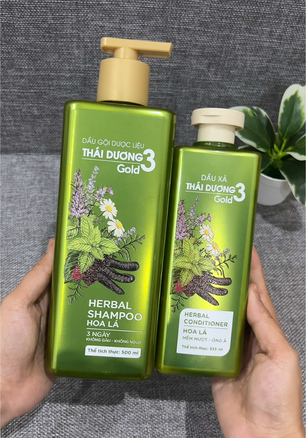 Bác nào tóc rụng nhiều gàu ngứa thử đi ạ #daugoi #daugoithaoduoc #daugoisaothaiduong #xuhuong #tranghatay96 