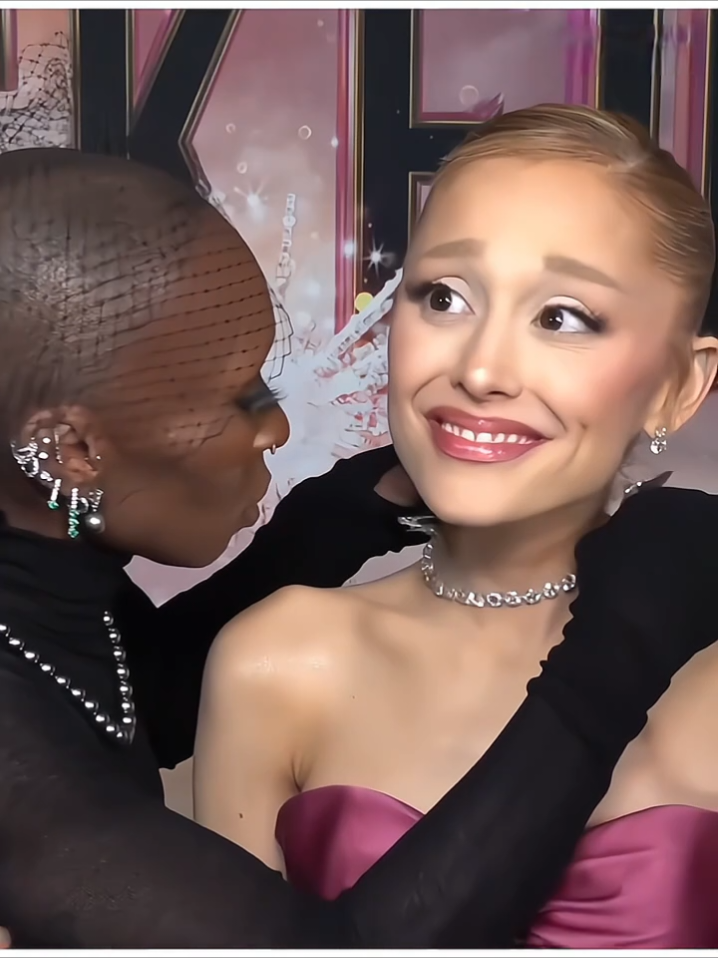 @arianagrande 🩷 @Cynthia Erivo 💚  