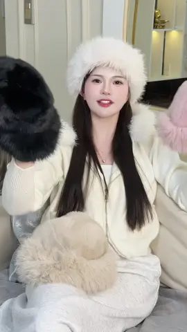 Mũ lông xinh lắm nè #champhanriview #mũ 