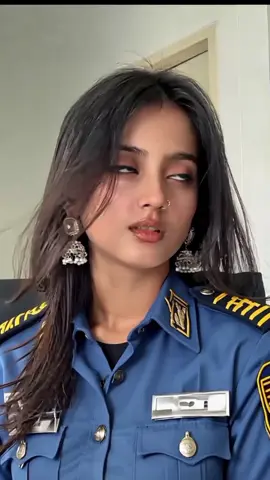 liya naveed #foryoupage #unfreezemyacount #MakeupReview #BeautyCreator #foryou 