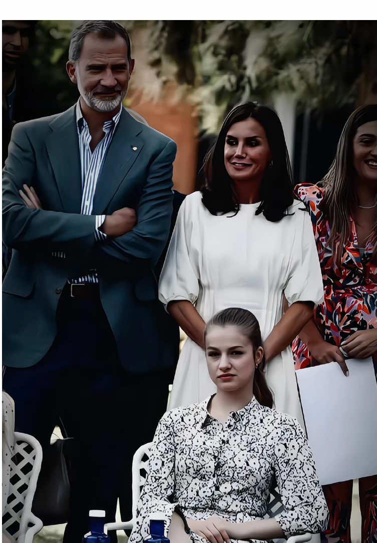 Con Vua rồi cũng làm vua   #royalfamily #princessleonor #vuafelipe #fyp 