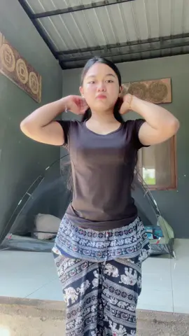 Enak banget dance nya #fyppppppppppppppppppppppp #fypシ゚ #trending 