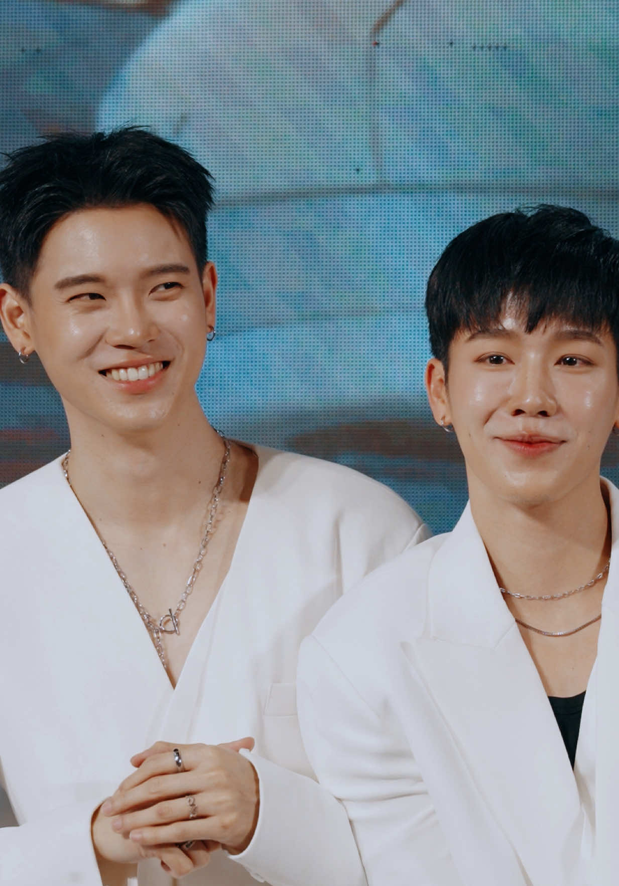 #FriendsofDestinyYinWar DESTINY CLINIC YINWAR 💙 #warwanarat #yinyin_anw #destinyclinicyinwar #destinyclinic 