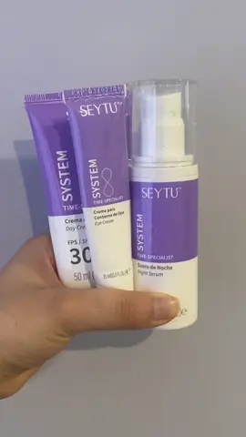 💜 La clave para una piel más firme, luminosa y joven está en una rutina que trabaje por dentro y por fuera.  ✨System Time-Specialist de Seytú combina ciencia, activos potentes y resultados visibles para una piel más firme, hidratada y luminosa. Si quieres una rutina anti-edad completa y hecha para tu tipo de piel, escríbeme y te asesoro 💜💬 #Seytu #SystemTimeSpecialist #SkincareEfectivo #RutinaAntiedad