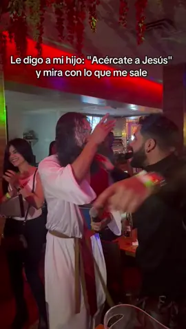 Mira que obediente mi muchacho 😃🥰  @Jesús Salsero  #fyp #paratii  #salsacaleña #lacalledelsa #viral 