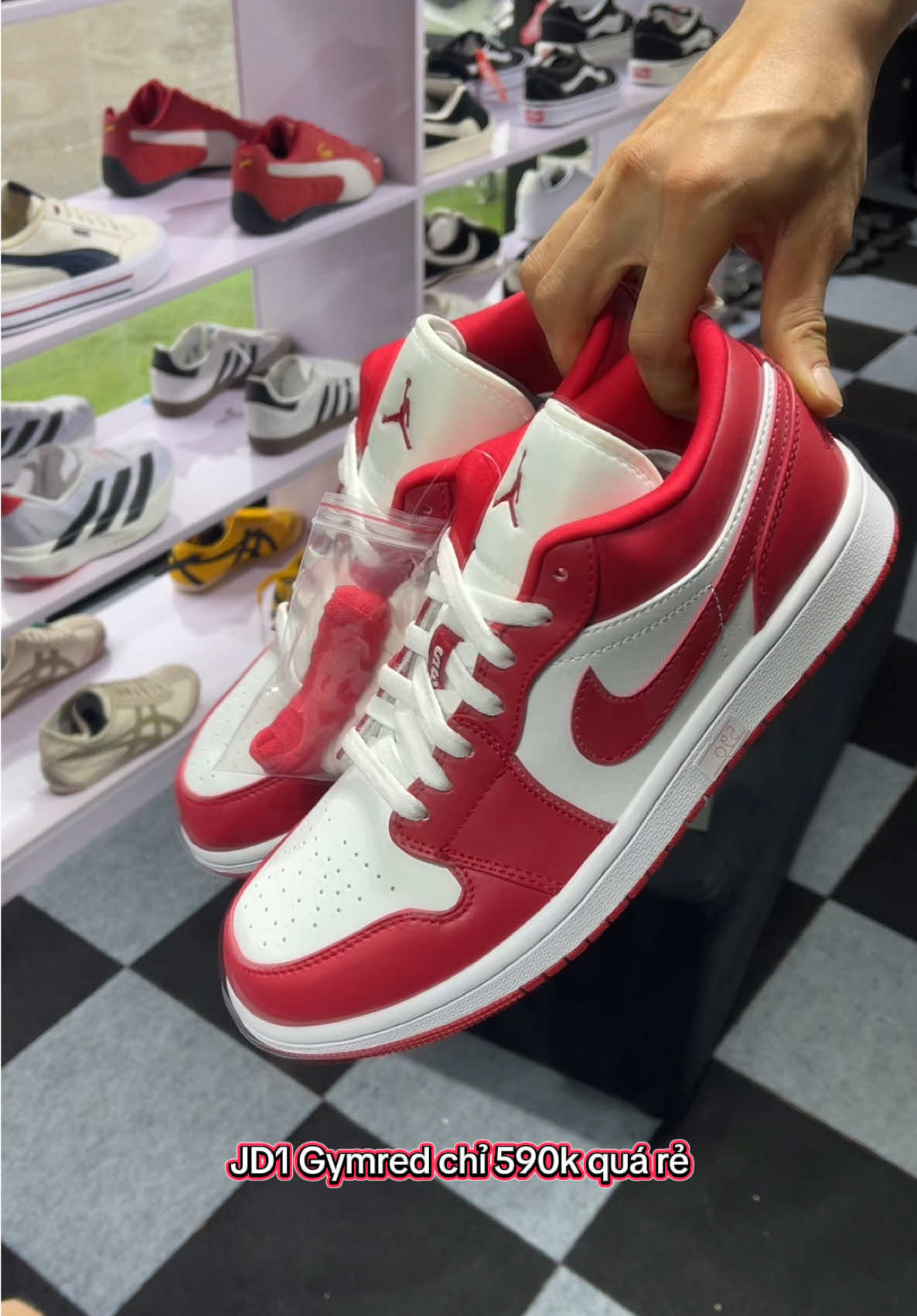 JD1 Gymred chỉ #590k rẻ nhất Đà Lạt nha khách ơi 😍#sneakerdalat #shopgiaydalat #tiemgiaydalat #jordan 