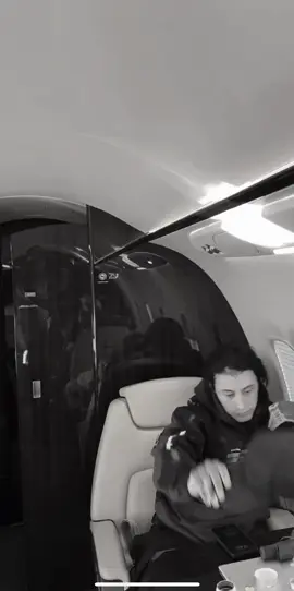 For you, girls 😈 Ronald  sorry @ronnieradke 🔥 #ronnieradke #fallinginreverse #fire #Love