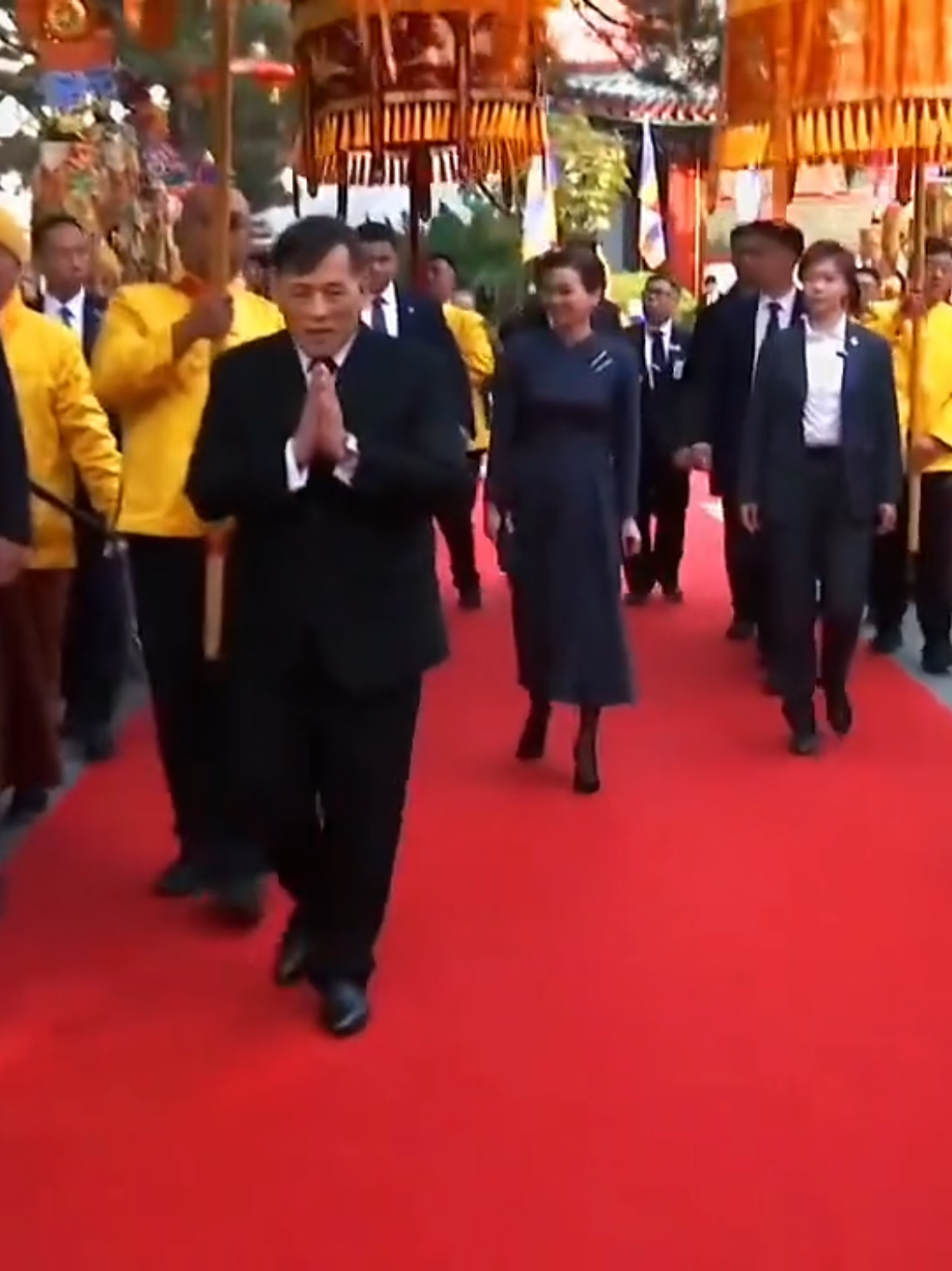 รัชกาลที่ 10จักรพรรดินีเยี่ยมวัดหลิงกวง กรุงปักกิ่ง#รัชกาลที่10 