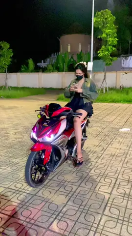 Mỹ nữ chân dài 🤣🥰#xuhuongtiktok 