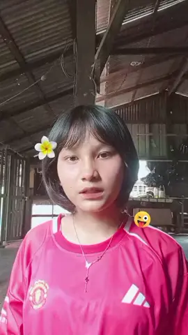 #ပန်နဲ့ကျမဘယ်သူပိုလှလဲ 🤪💓#ပြော