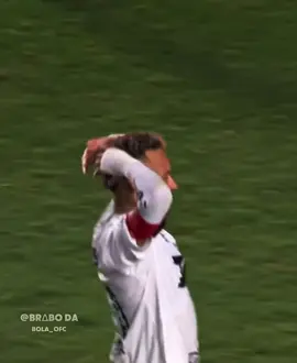 Neymar from the Old Testament? 😮‍💨 #neymar #neymarjr #skills #futebolbrasileiro #dribles 