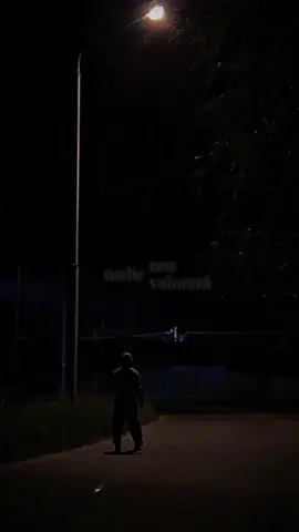 Si no te das valor nadie lo ara por ti #a_frases #frases  