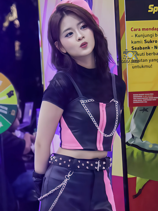 berpose dia😋 #christyjkt48 #jkt48 #fyp 