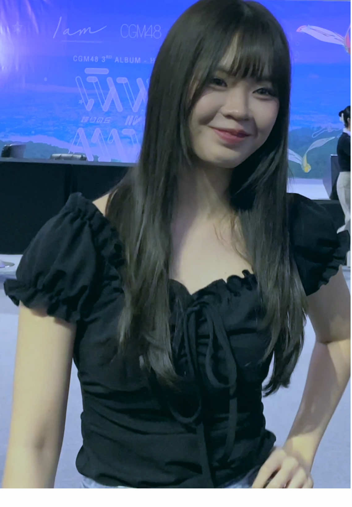 พอน้องขวัญเต้น Hip Chian ทุกคนก็คลั่งกันหมดดดดด  @qq #KwanCGM48 #SYR3N_HipChain #HokorinoOkaTH #CGM483rdAlbum #HokorinoOkaTH_Roadshow 