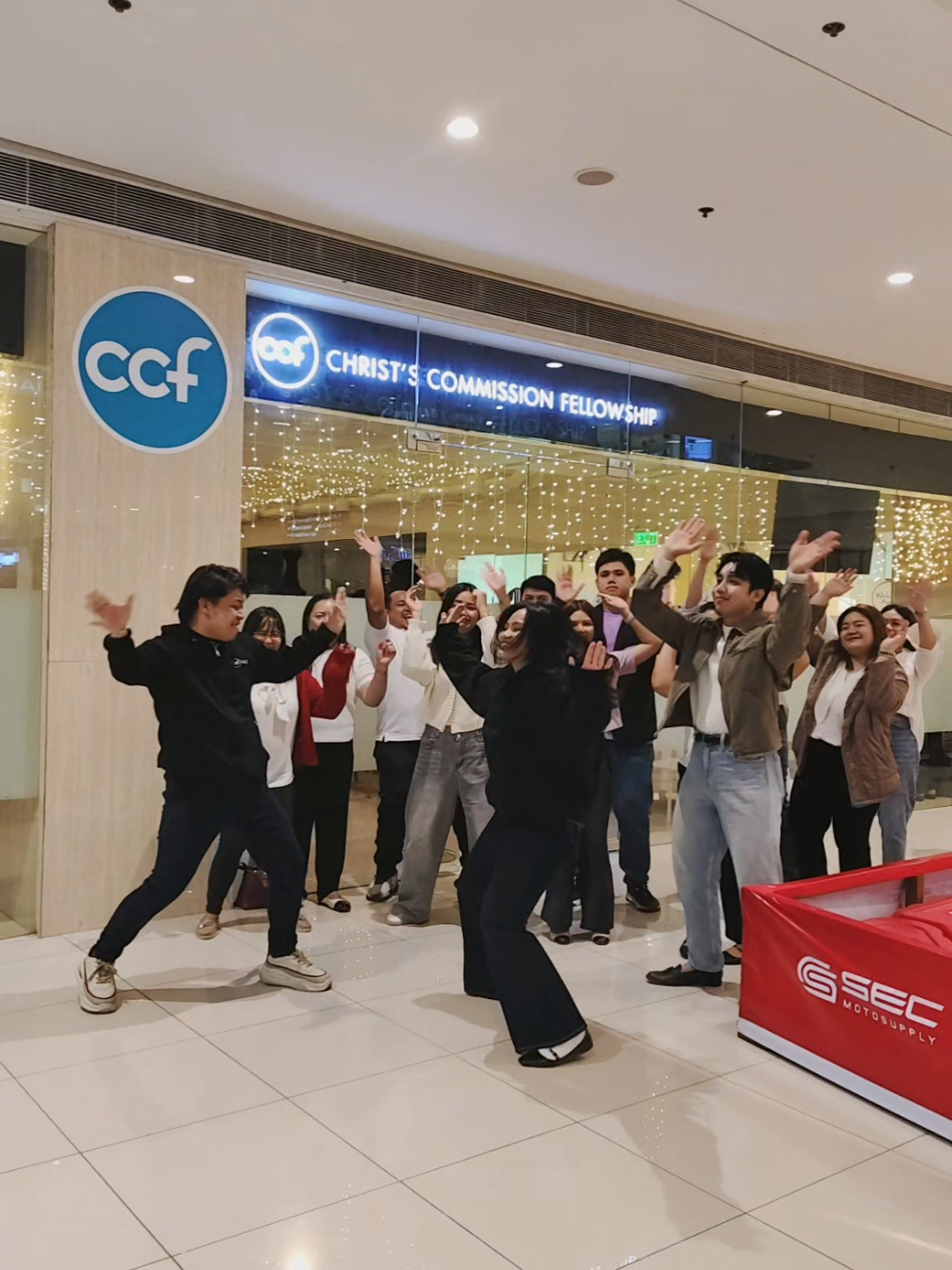 Representing the B1G FELIZ VOLUNTEERS! 🙌🏻🙌🏻🙌🏻 #Celebration #DanceChallenge #CCF #CCFfeliz #B1G 