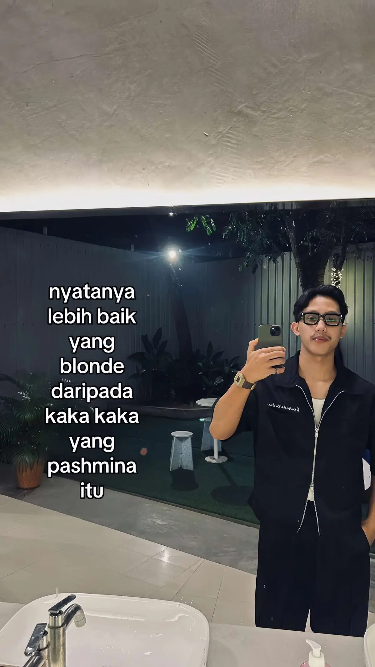di balik pasmina juga blonde #fyp #foryoupage 