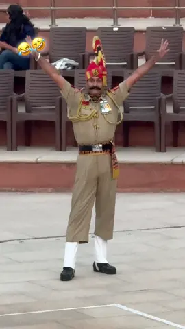 #indianarmy😂🤣 #funnyvideos 🇮🇳🤣#foryoupage #foryou 