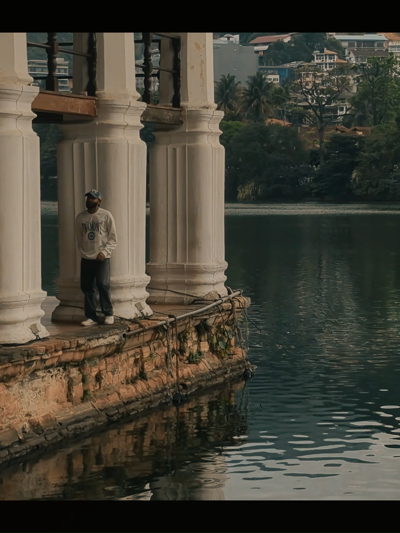 නුවර කියන්නෙම මතක ගොන්නක් 😩💌 #kandy #sinhalaquotes #cinematic #status #fypシ゚viral🖤tiktok @_d1no.xx