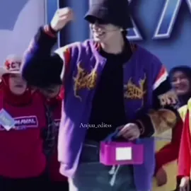 Myutt liat myuutt mas bimoo TEBAR PESONA 😩🤸🏻‍♂️🧟‍♀️ #bericintawaktu #evanmarvino #festivaljember #evanmarvino69 #foryou  