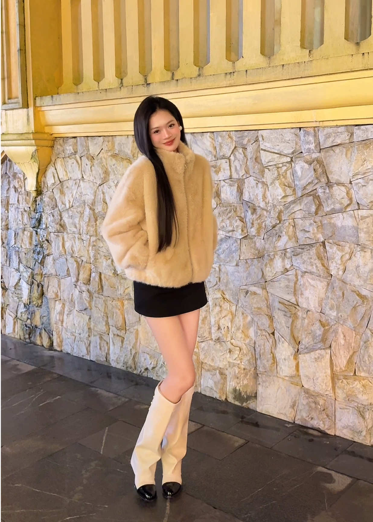 So với sự lạnh lẽo của con tim thì thời tiết này còn mát chán 🤎