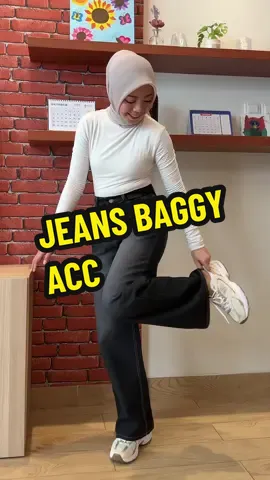 Jeans baggy tinggi 150an gaes!!! Acc Jeans