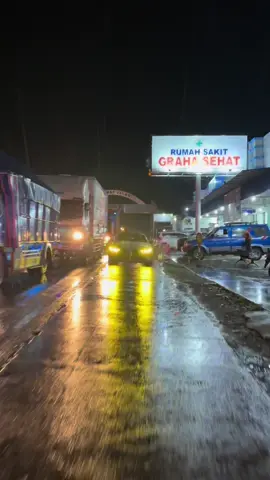 BMW + hujan 😜😍#bmw #m4competition #bmw #reels #reels #aesthetics @porsche 