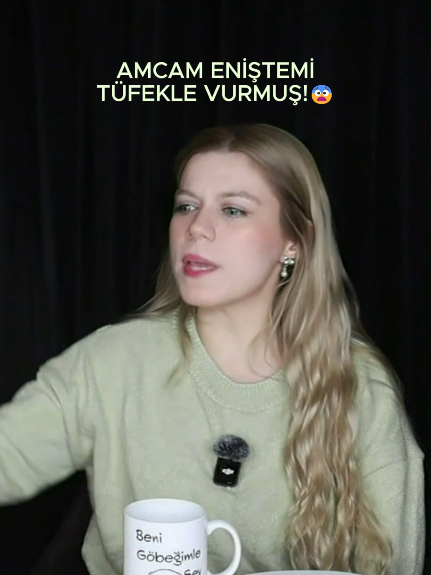 AMCAM ENİŞTEMİ TÜF£KLE VURDU!😱 @irem.demii YOUTUBE:AADemiTV BÖLÜM ADI: DİNLİYORUZ VE YARGILIYORUZ: AKRABA TERÖRÜ! bizimkilerden kötülerde varmış... (SİZDEN GELENLER) #demitv #shorts #komedi #komik #podcast