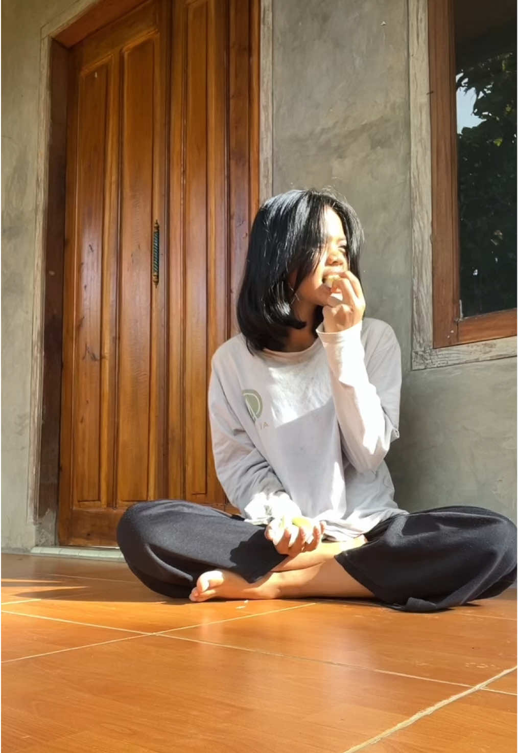 Aku bawa bekel buat kemana hayo?😜 #fyp #minivlog #nitnut #beberesrumah #dayinmylife 