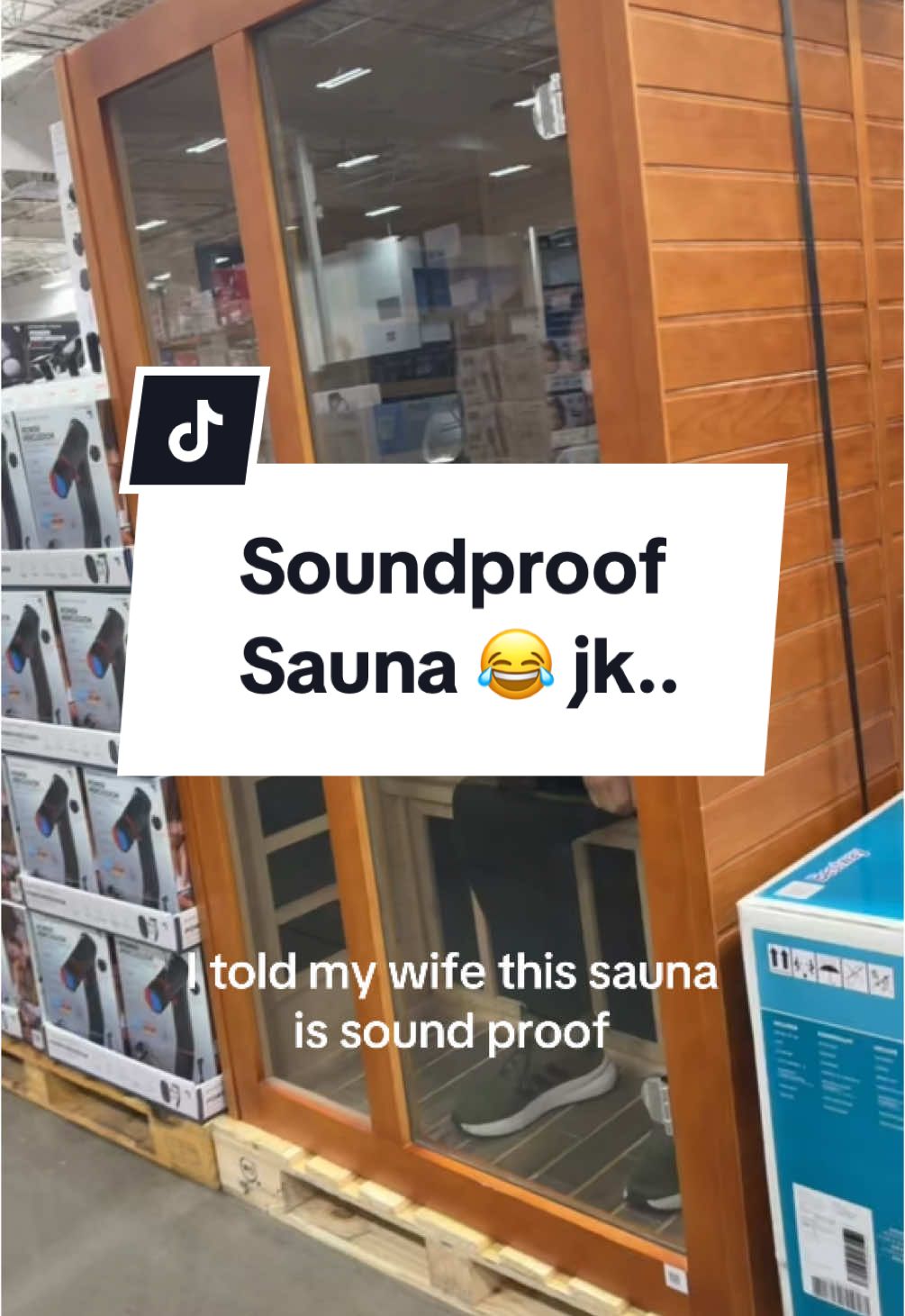 I told my wife this sauna is soundproof 🫣🤭 #funnyvideos #prank #humor @mrsalondrav 