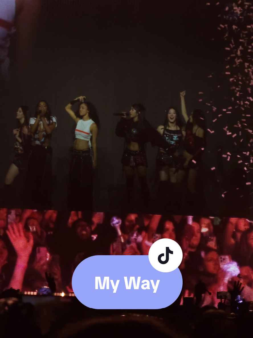 My Way - Katseye in MPLS #katseye #katseye_beautifulchaos #beautifulchaostour #eyekon #concert @KATSEYE 