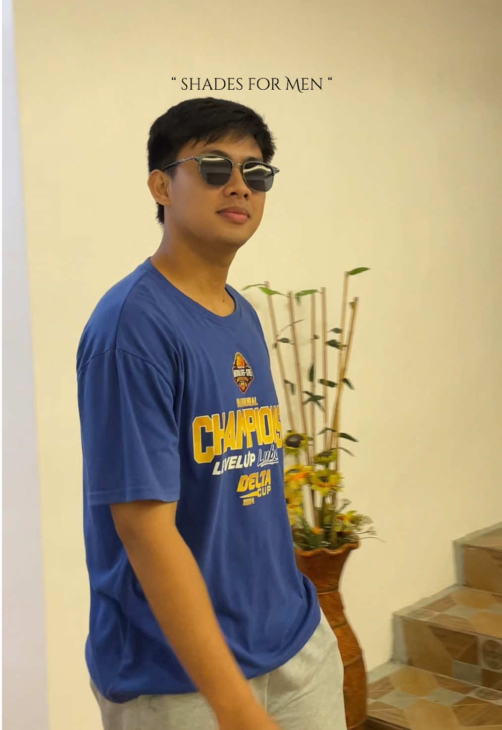 grabe lakas maka pogi 😍 bilis din maubos ng stock huhu mine po ng shades pati yung model 🫣 #shades #shadesformen #sunglassesformen #sunglasses #sunglass 