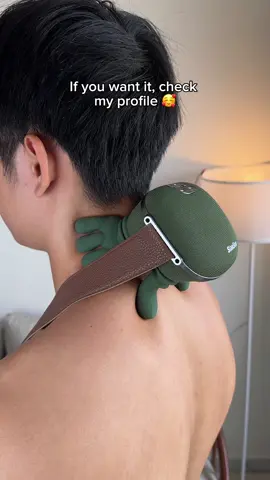 I didn’t know my neck could feel this good again 😮‍💨 #neckpainrelief #SelfCare #neckmassager #musclepain #healthylifestyle