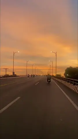 suy...🤕#xhhhhhhhhhhhhhhhhhhhhhhh #chillwithtiktok #nhacchilphet🎶 #cầu_hàm_luông #chiling 